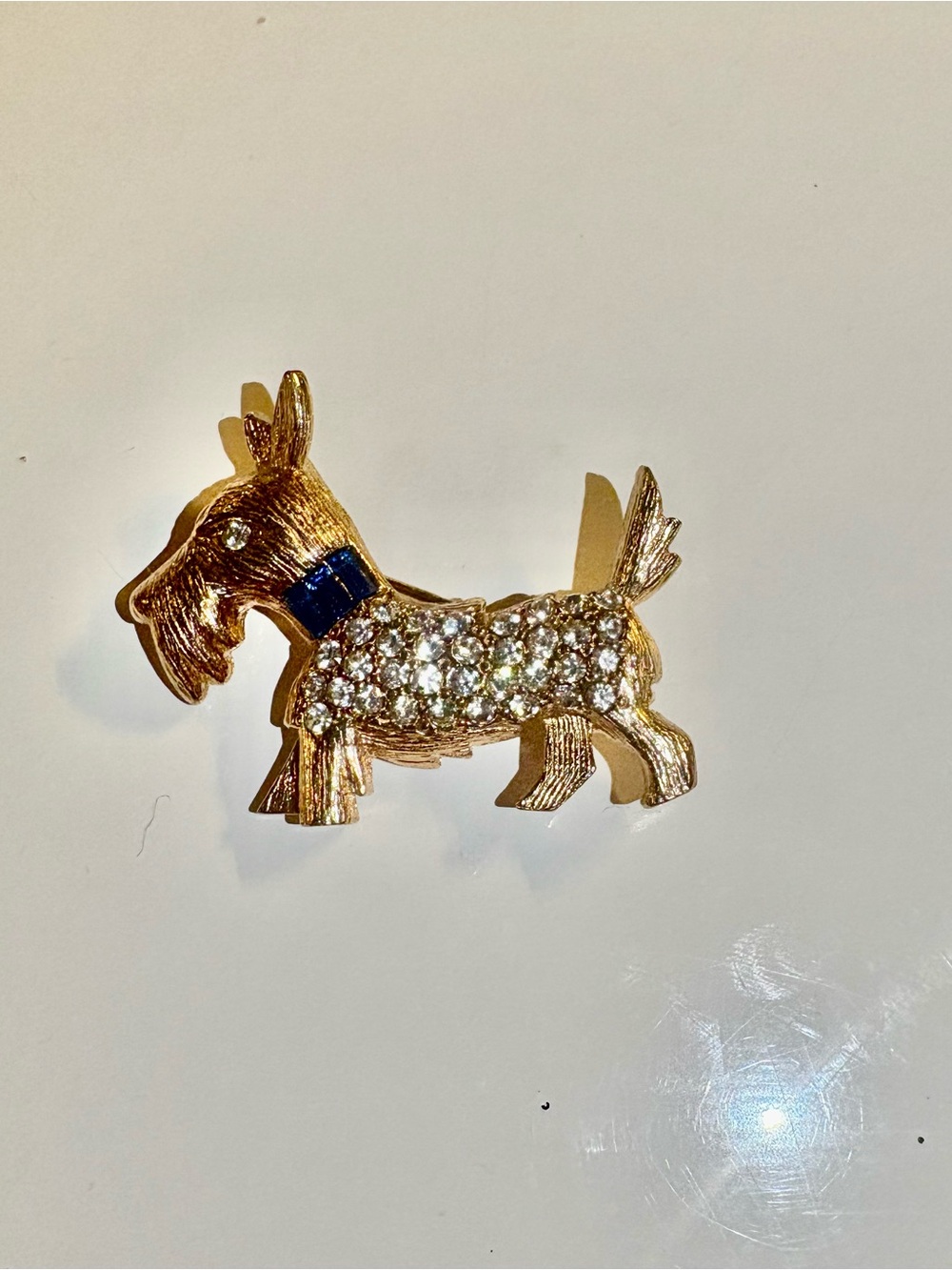 Vintage Rhinestone Scottie Dog Brooch • Textured Gold Tone •